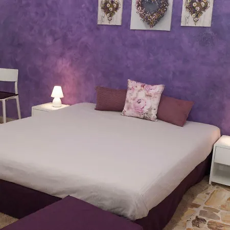 Bouganville House Bed and breakfast Zafferana Etnea