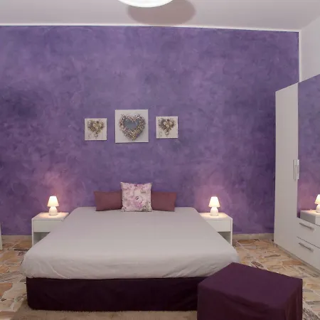 Bouganville House Bed and breakfast Zafferana Etnea