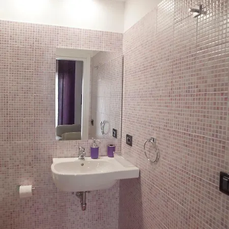 住宿加早餐酒店 Bouganville House